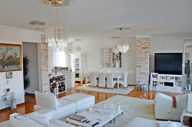 Izdavanje Luksuzni stanovi na Vračaru   garaža  novogradnja 2