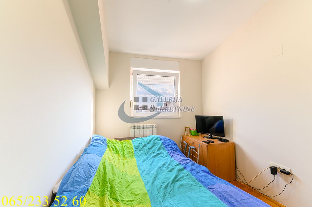 Zvezdara  Učiteljsko naselje   Paje Jovanovića 58m2 5