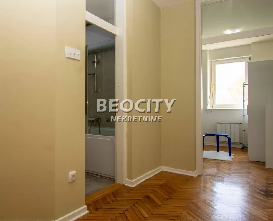 Dvosoban stan, 54 m2, Blok 71 ID: 130645 14