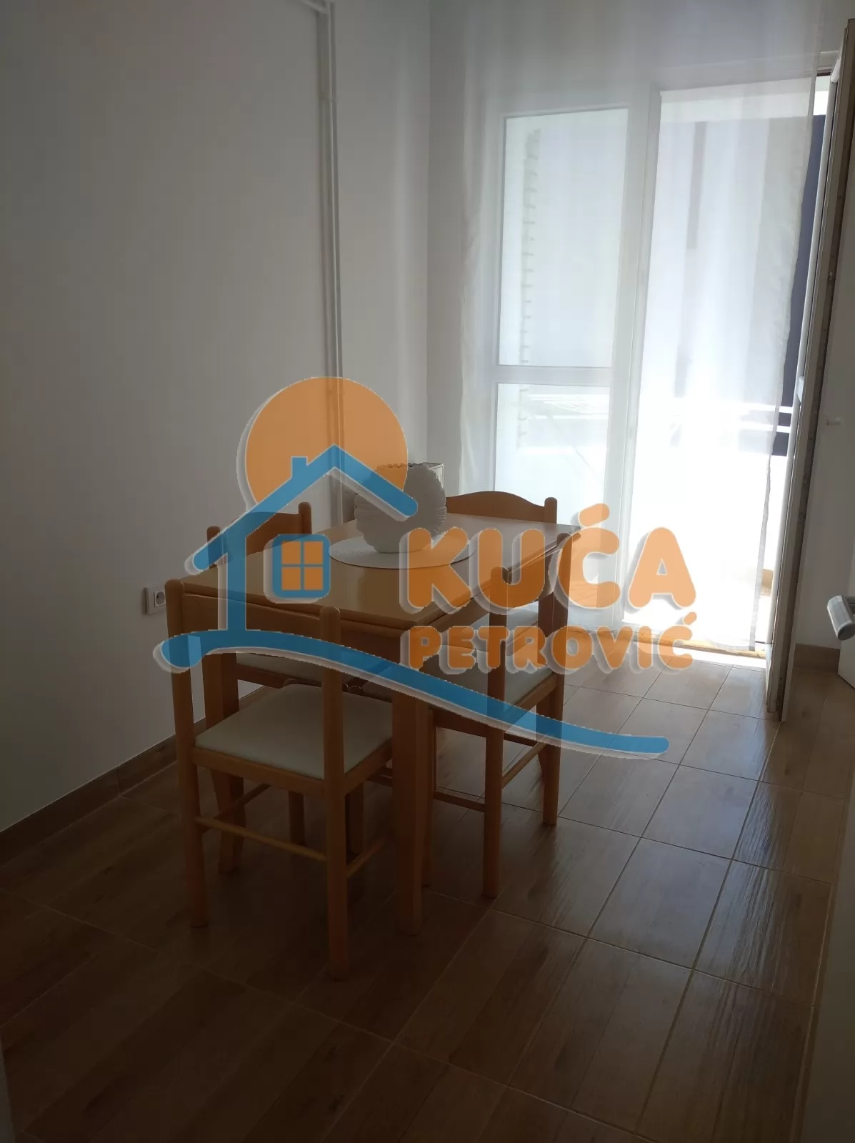 Jednosoban stan, 36 m2, Dom zdravlja, Bulevar Nemanjića ID: i-08798 6