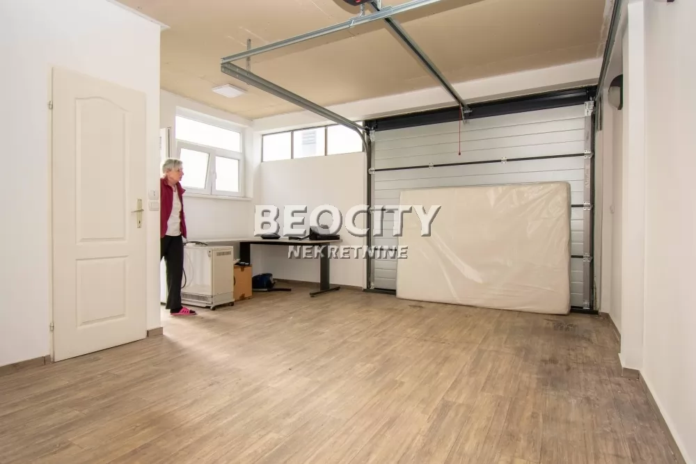 Lokal, 42 m2, Učiteljsko naselje, Učiteljska ID: 130730 2