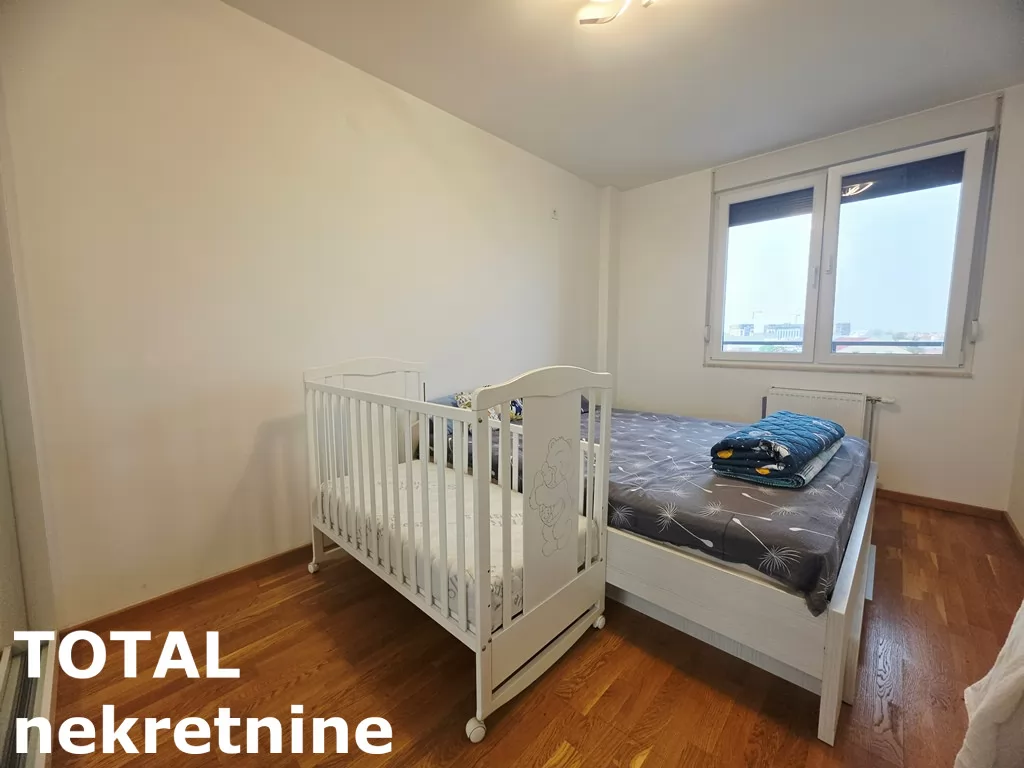 Stan,NOVI SAD,BULEVAR PATRIJARHA PAVLA,kv: 82.00, € 230000, ID: 1102452 6