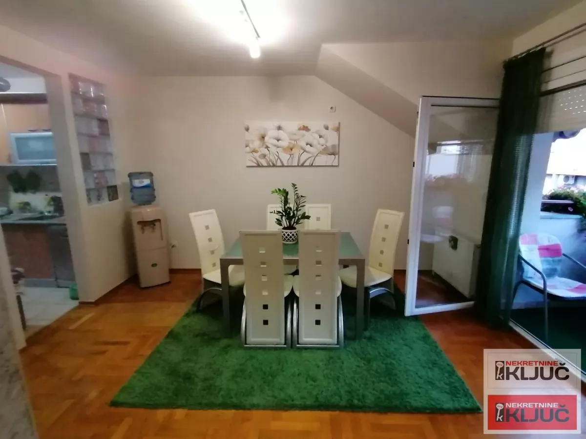 FUTOŠKA PIJACA, 87m2, Troiposoban-Duplex, Namešten 2