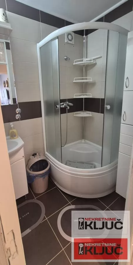 LIMANSKI PARK KOD NIS-A, 67m2, Dvoiposoban, Kompletno Namešten 12