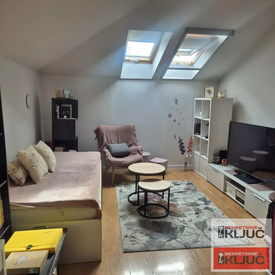 NOVO NASELJE, 24m2, Garsonjera, Polunamešten 1