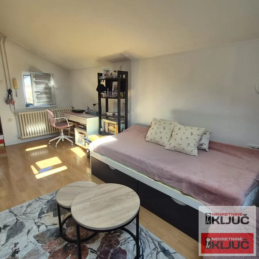 NOVO NASELJE, 24m2, Garsonjera, Polunamešten 3