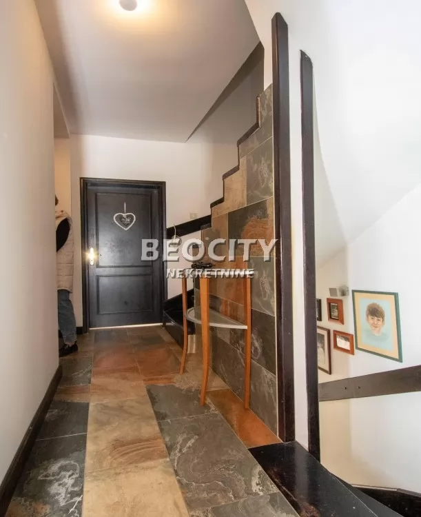 Petosobna kuća, 521 m2, Cerak, Jablanička ID: 130379 8