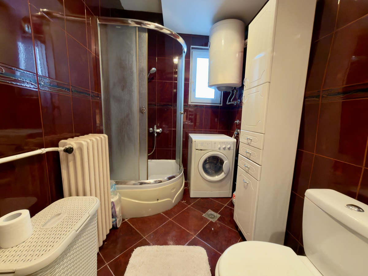 Stan na Labudovom brdu u ulici 11  krajiške divizije 51m2 5