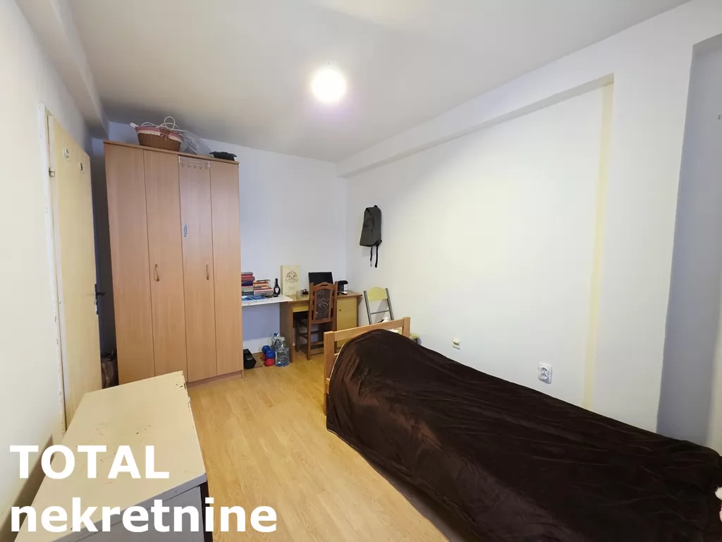 Stan,NOVI SAD,CENTAR,kv: 46.00, € 120000, ID: 1102300 4