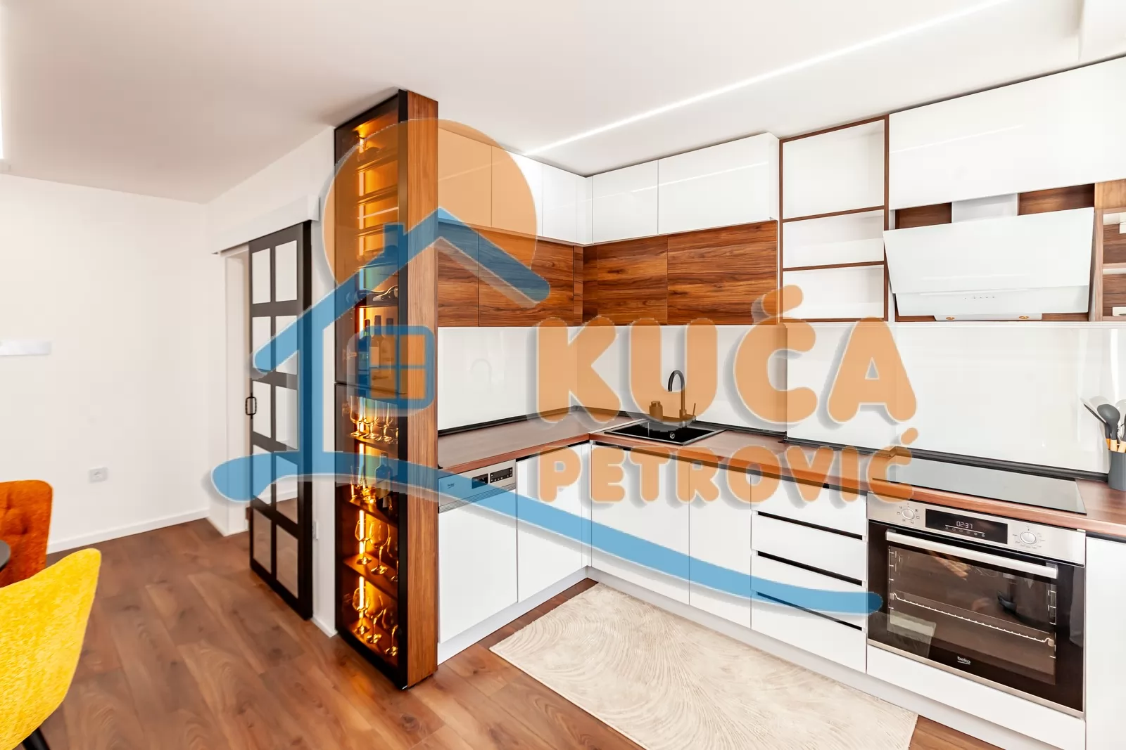Trosoban stan, 79 m2, Bulevar Nemanjića, Vojvode Mišića ID: p-016125 6