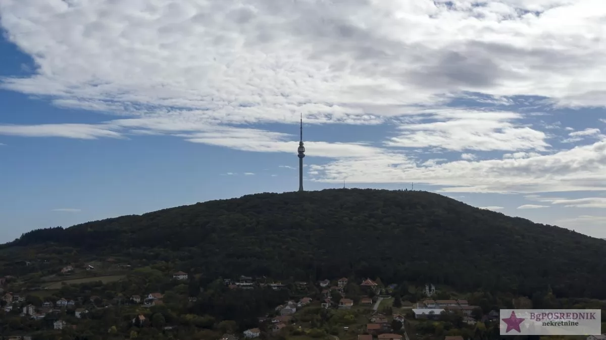 Voždovac, Beli potok, 300m2, 24.9a 1