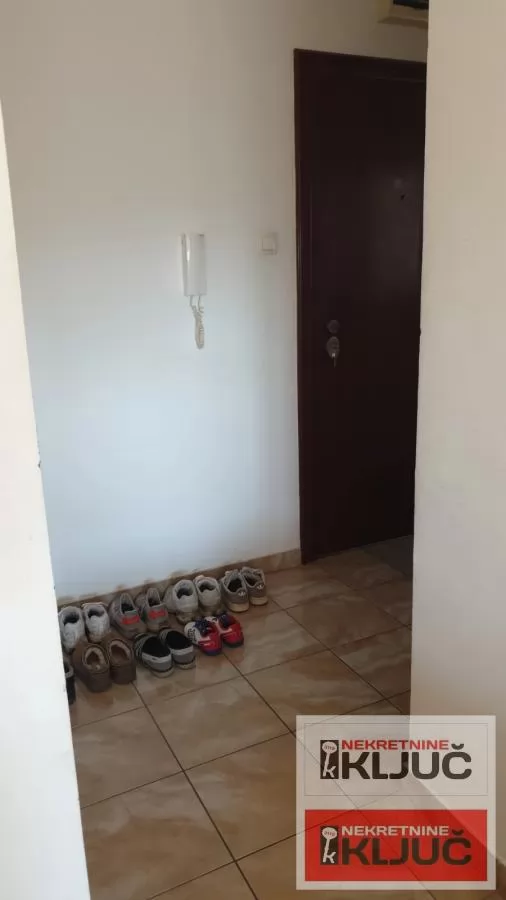 SOMBORSKI BULEVAR, 54m2, Dvoiposoban, Noviji 8