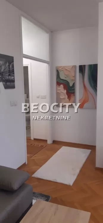 Dvosoban stan, 40 m2, Blok 32, Omladinskih brigada ID: 130902 14