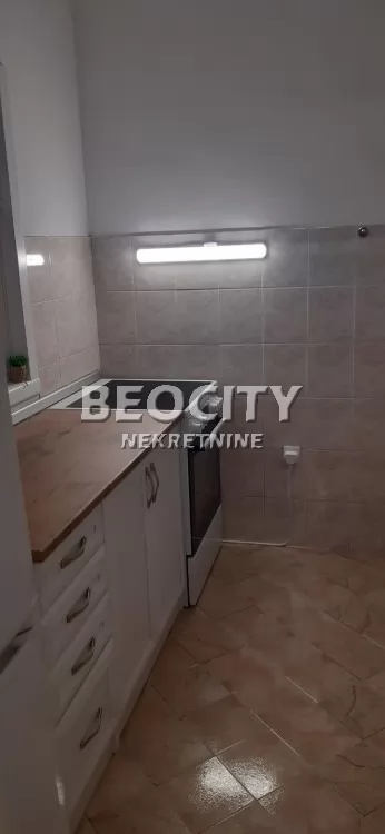 Dvosoban stan, 40 m2, Blok 32, Omladinskih brigada ID: 130902 9