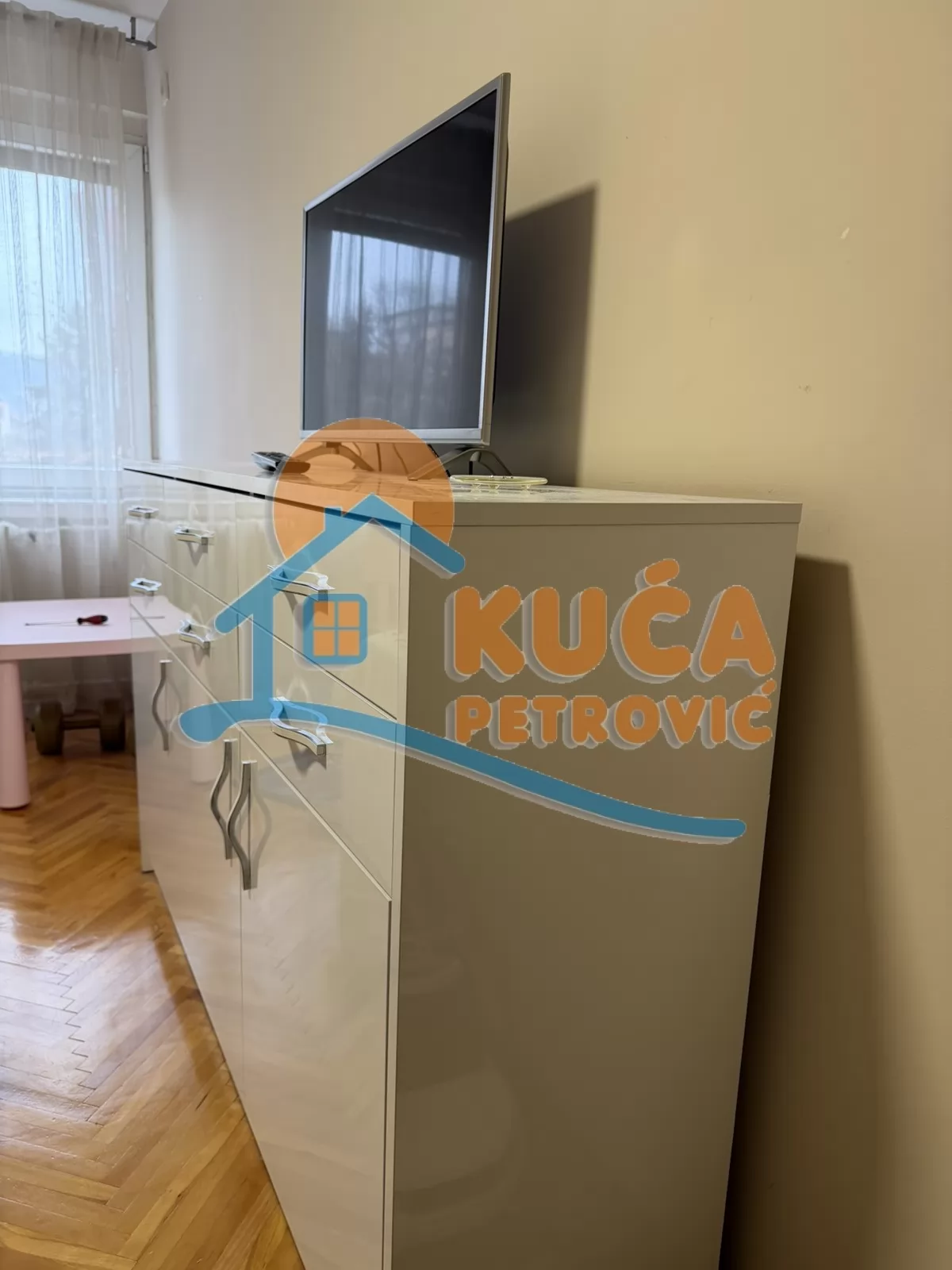 Dvosoban stan, 56 m2, Centar, Obilićev venac ID: i-016131 8