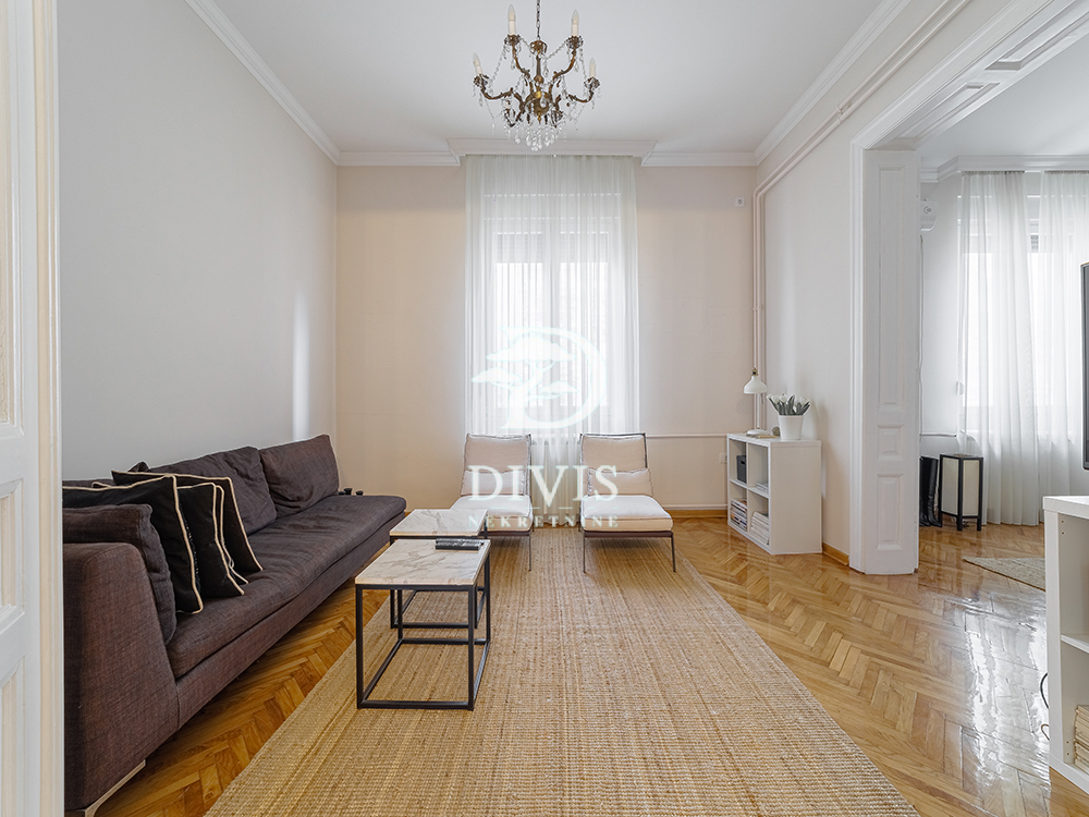 Krunska  Vračar  3 0 salonac sa velikom terasom 2