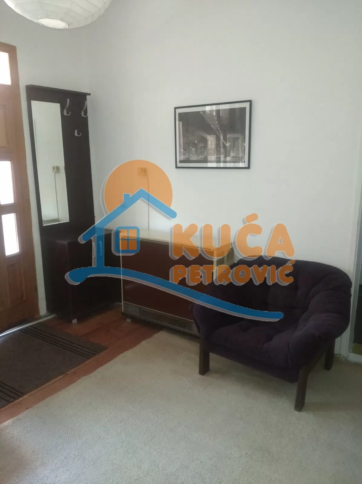 Jednosoban stan, 37 m2, Centar, Jeronimova ID: i-09622 6