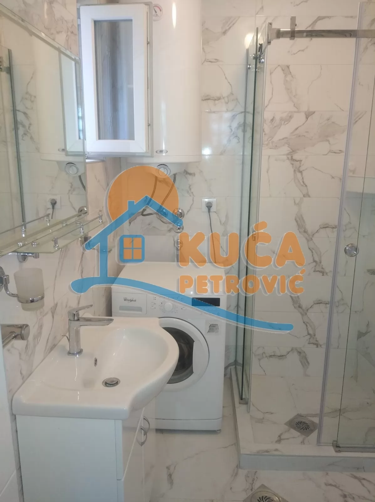 Jednosoban stan, 37 m2, Centar, Jeronimova ID: i-09622 7