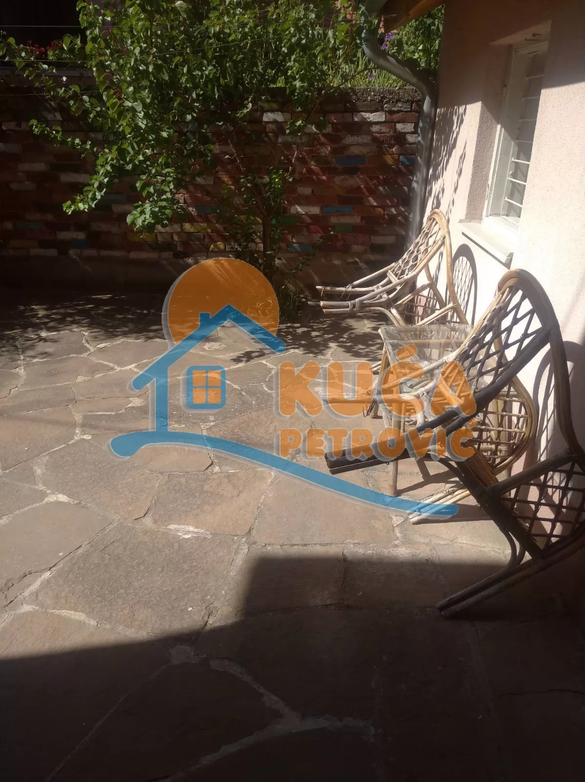 Jednosoban stan, 37 m2, Centar, Jeronimova ID: i-09622 9