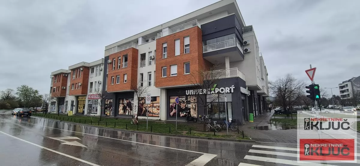 NAJLON PIJACA, 40m2, Dvosoban, Prazan sa kuhinjom za Poslovni prostor 1