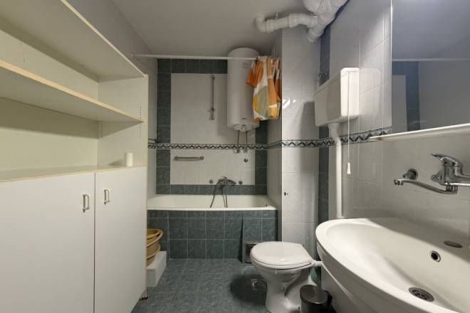 Komforan 3 0 stan na Vračaru  Metohijska  88m2 4