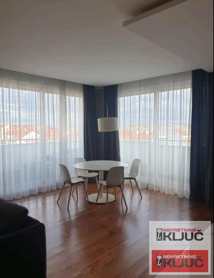 SAJAM IZDAJE SE PENTHOUSE U KOMPLEKSU SAJAM KOMPLEKS-100m2+TERASA 36m2 9