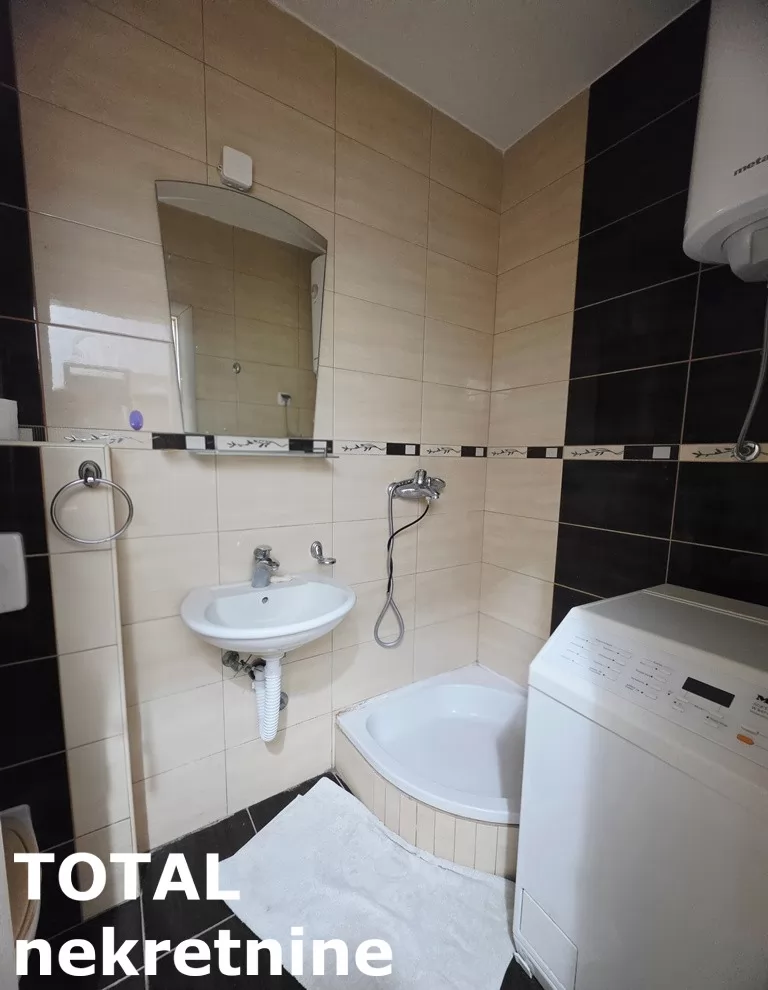 Stan,NOVI SAD,ADICE,kv: 28.00, € 80000, ID: 1102478 9