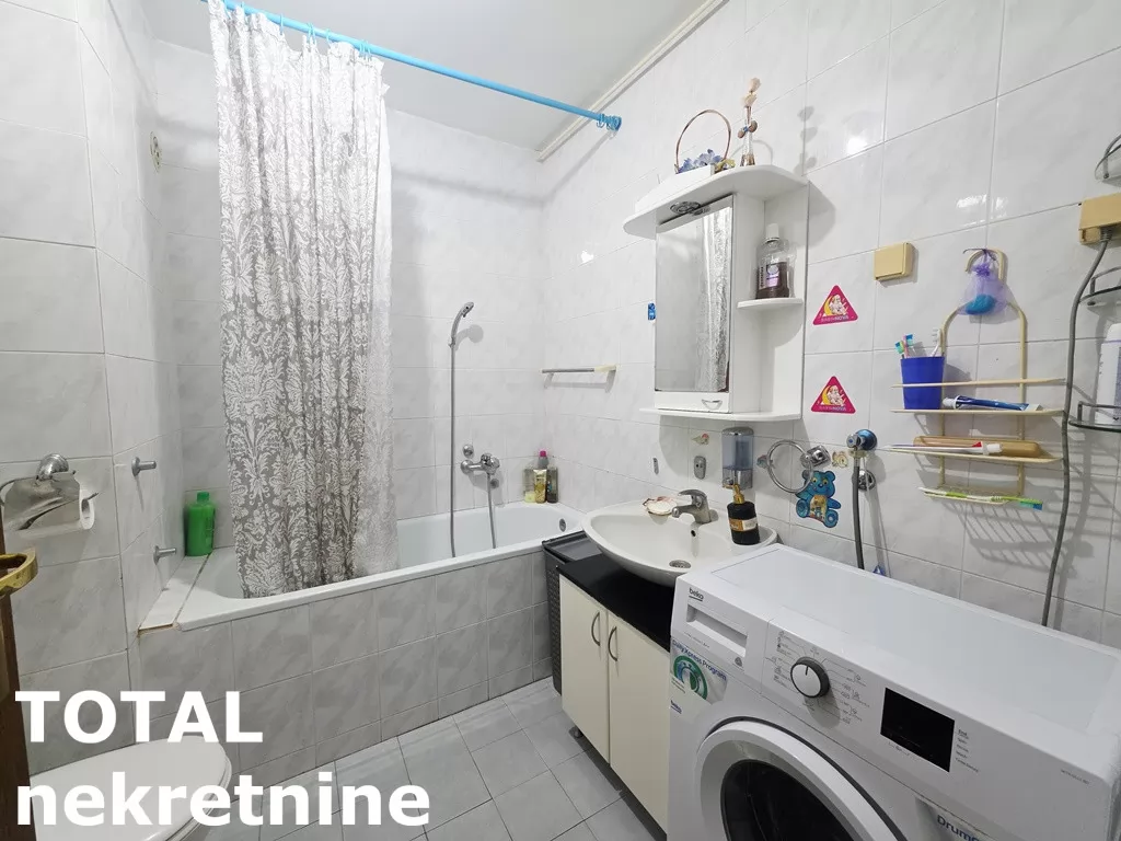 Stan,NOVI SAD,NOVO NASELJE - SAVINA,kv: 79.00, € 210000, ID: 1102488 12