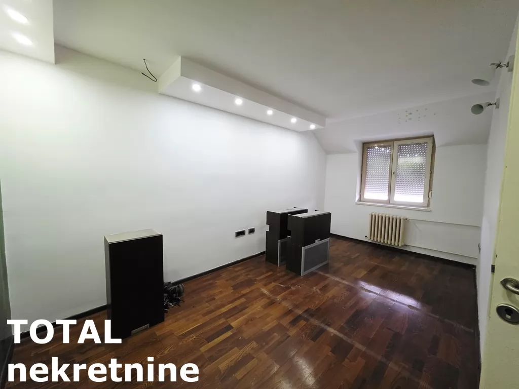 Stan,NOVI SAD,ZELEZNICKA STANICA,kv: 32.00, € 80000, ID: 1101993 2