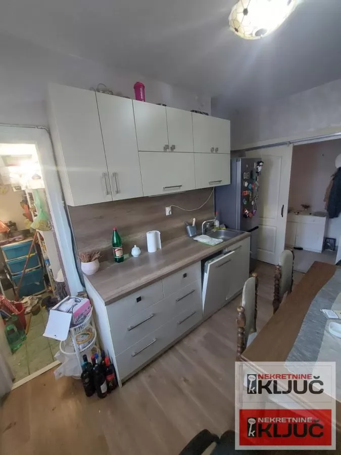 DETELINARA, 73m2, Trosoban, Odličan 11