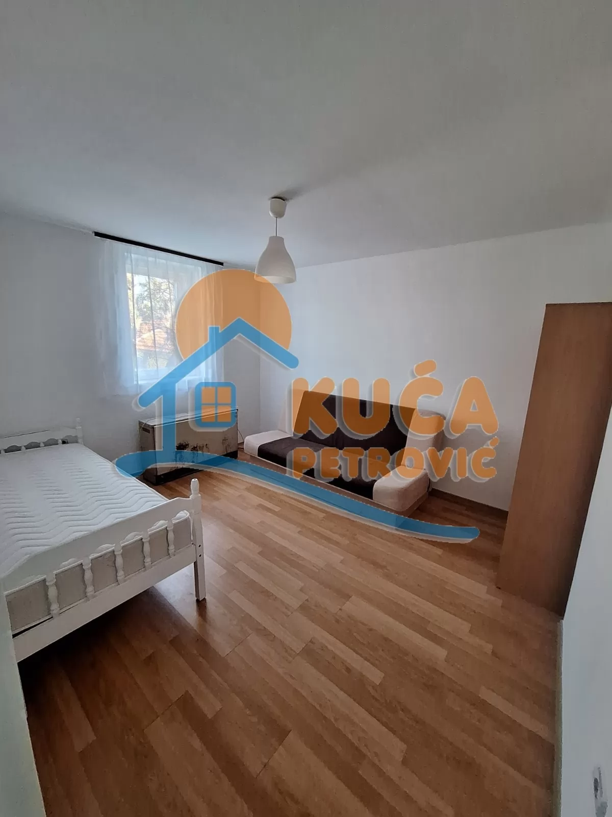 Dvosoban stan, 65 m2, Železnička stanica, Dimitrija Tucovića ID: i-016128 3