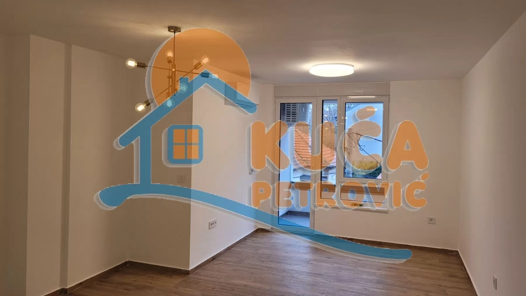 Jednosoban stan, 54 m2, Centar, Hajduk Veljkova ID: i-016134 1