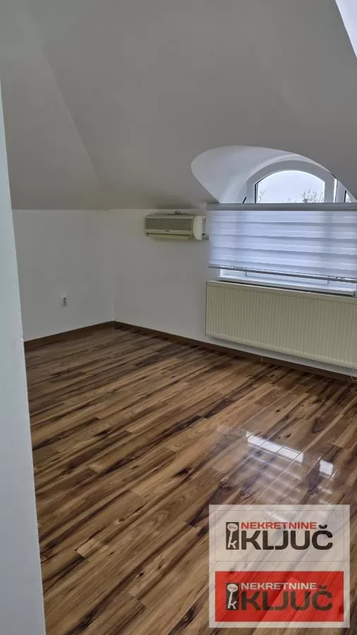 SATELITSKA PIJACA, 22m2, Garsonjera, Useljiva 4