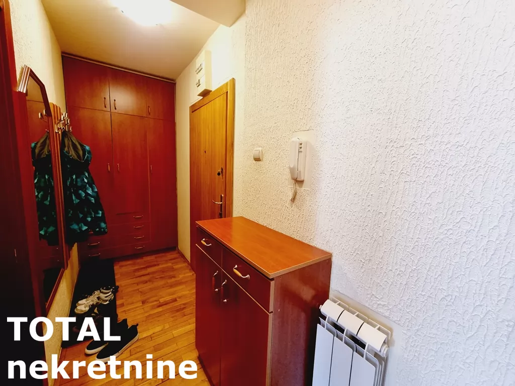 Stan,NOVI SAD,BULEVAR,kv: 47.00, € 156000, ID: 1100106 4