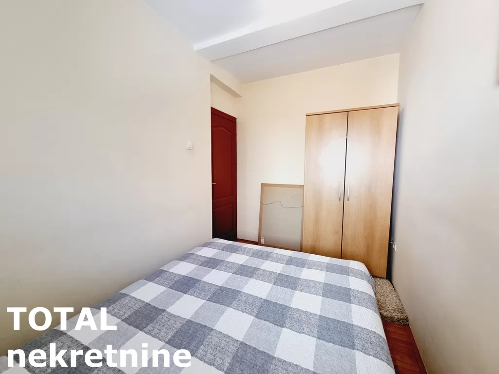 Stan,NOVI SAD,BULEVAR,kv: 47.00, € 156000, ID: 1100106 6