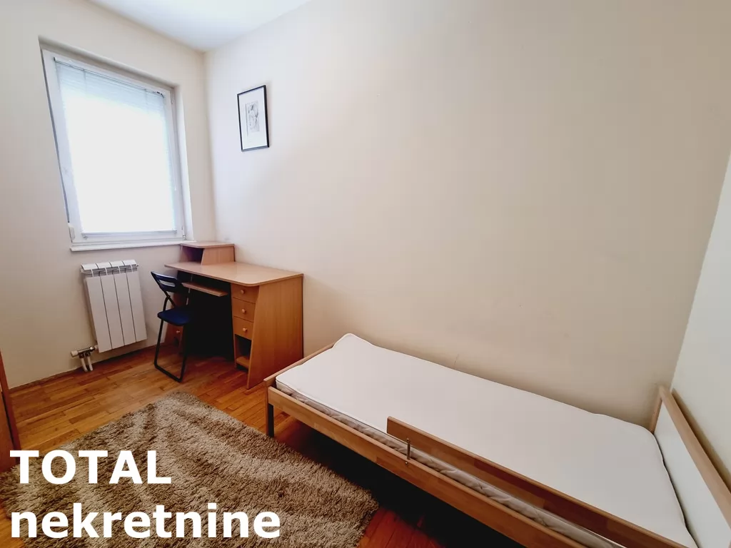 Stan,NOVI SAD,BULEVAR,kv: 47.00, € 156000, ID: 1100106 7