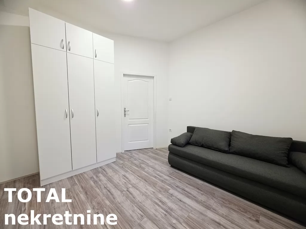 Stan,NOVI SAD,BULEVAR,kv: 71.00, € 198800, ID: 1102487 7