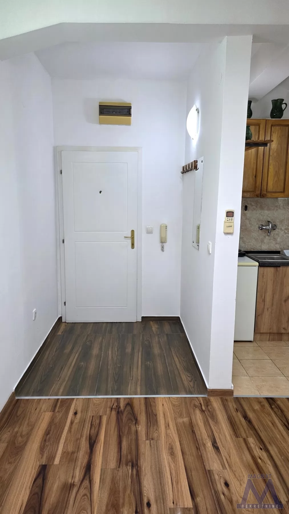 Stan,NOVI SAD,SATELIT,kv: 22, € 51500, ID: 1019336 5