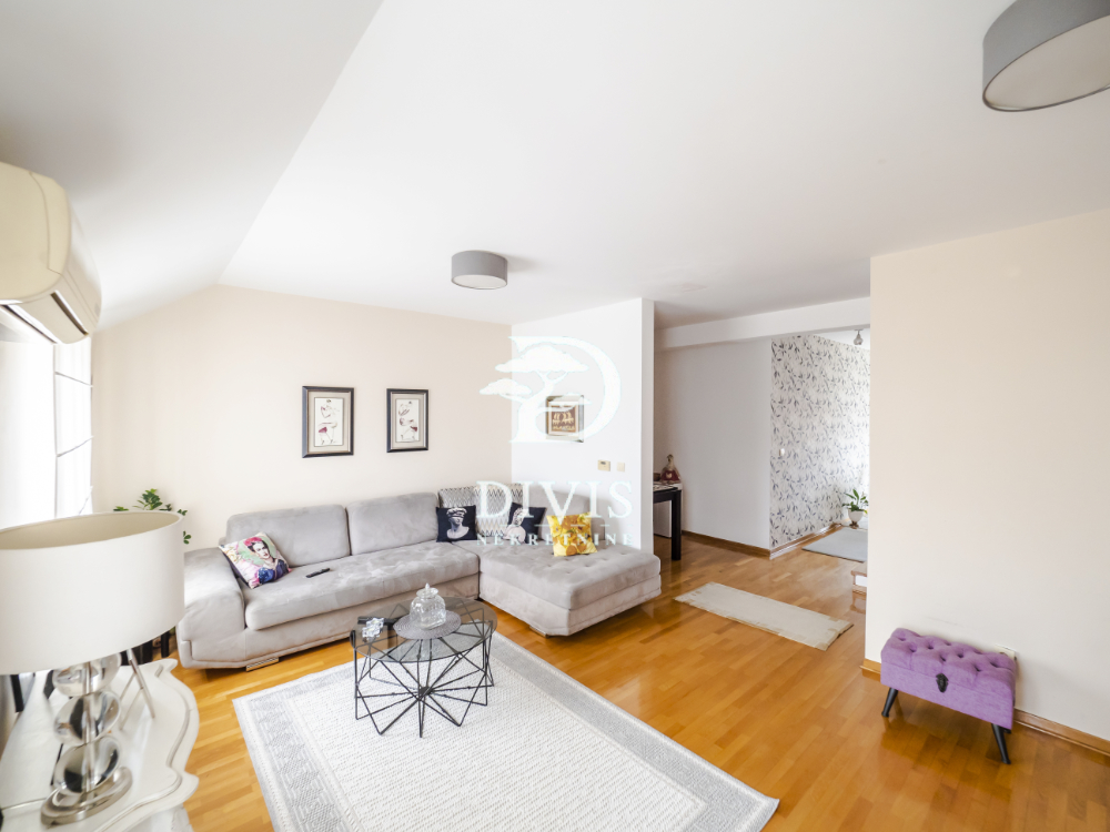 Namešten 3 0 dupleks stan  Lion  Prespanska  94m2 2