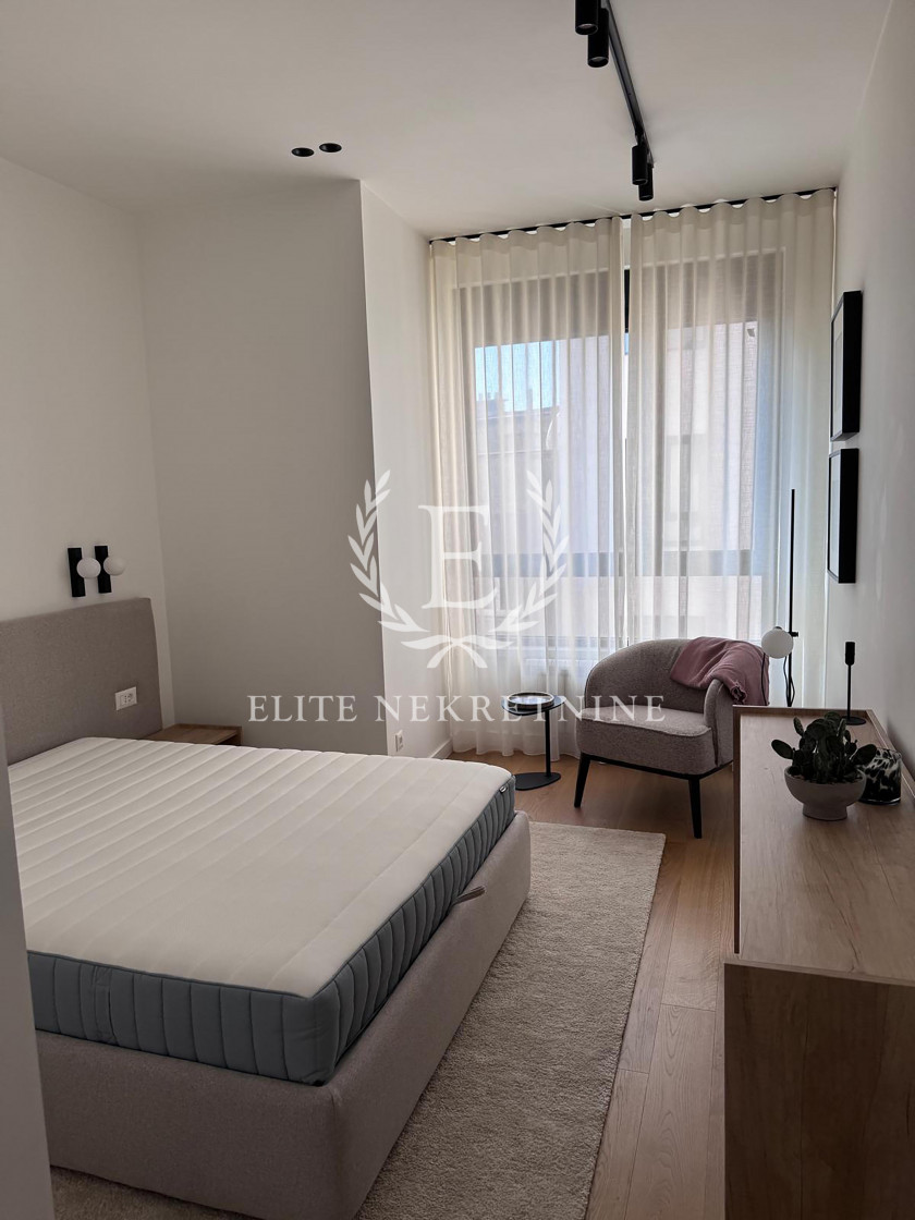 Izdavanje stanova Beograd Cetvorosoban lux stan garaza novogradnja 3