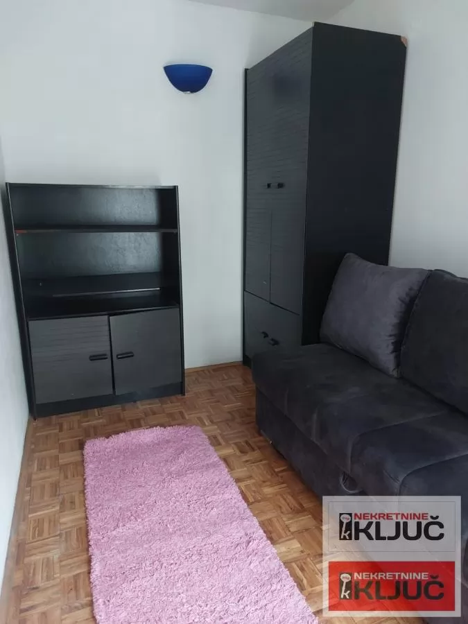 Dobar jednoiposoban stan na Novom naselju 3