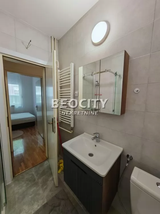 Dvosoban stan, 40 m2, Botanička bašta, Vojvode Dobrnjca ID: 131009 9