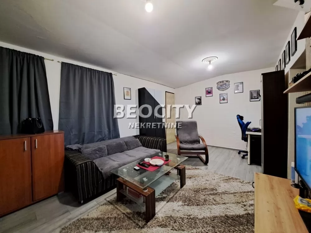 Dvosoban stan, 40 m2, Čubura ID: 130832 3