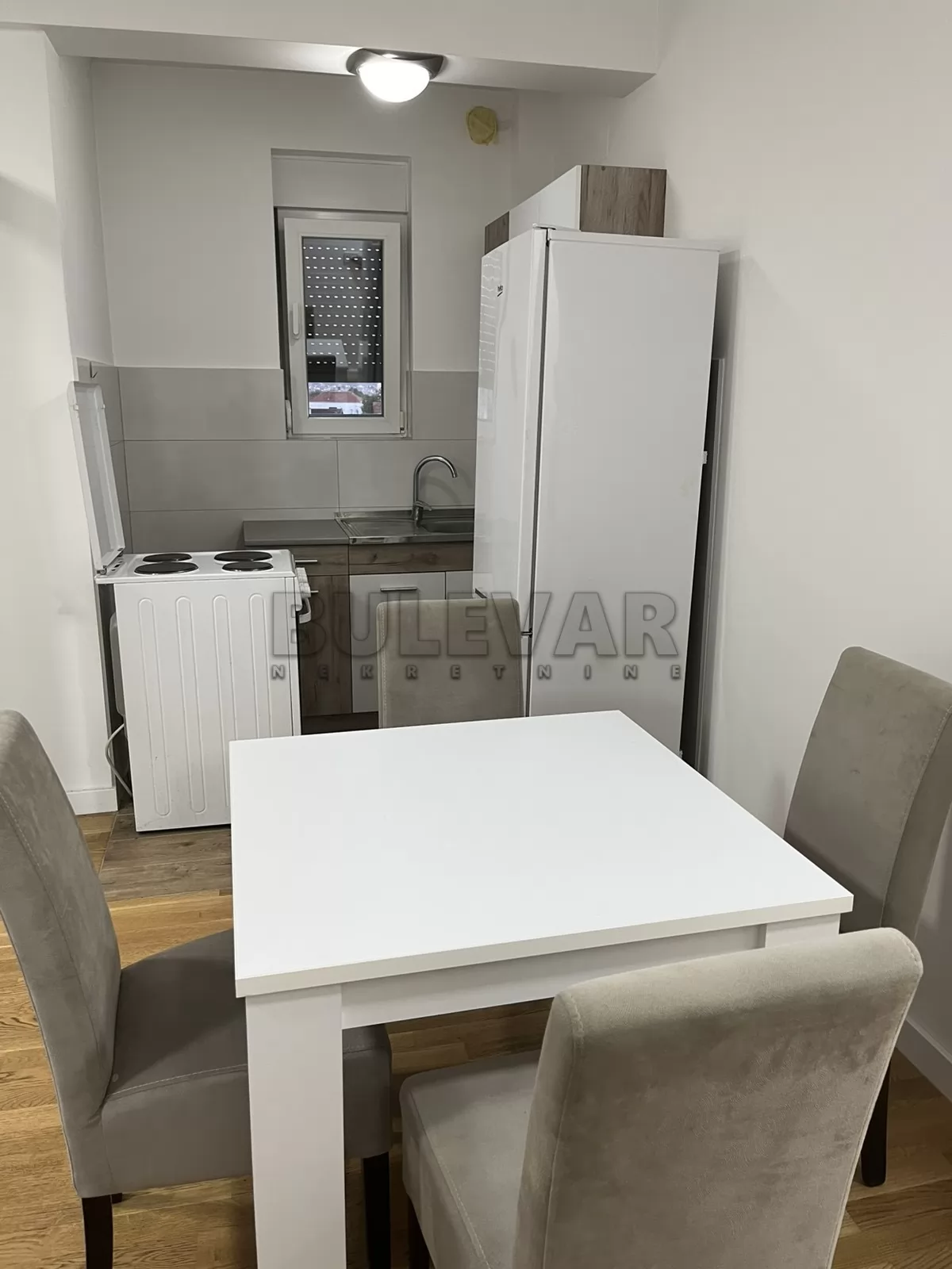 Dvosoban stan, 45 m2, Ratinčeva ID: i-016159 2