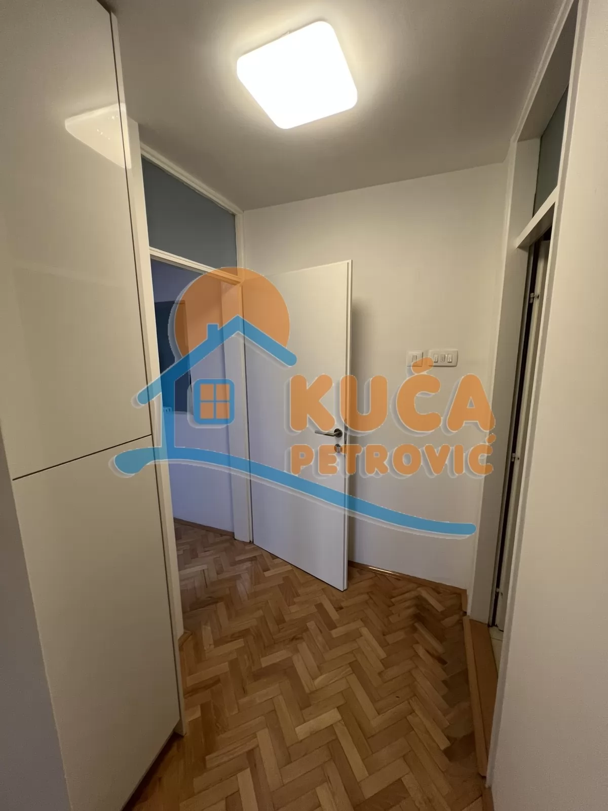 Dvosoban stan, 63 m2, Duvanište, Vizantijski bulevar ID: i-016139 13