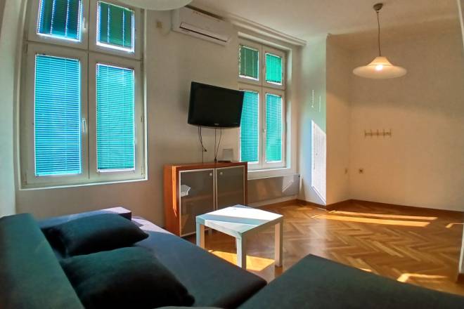Jednosoban stan na Dorćolu za izdavanje 25m2 3