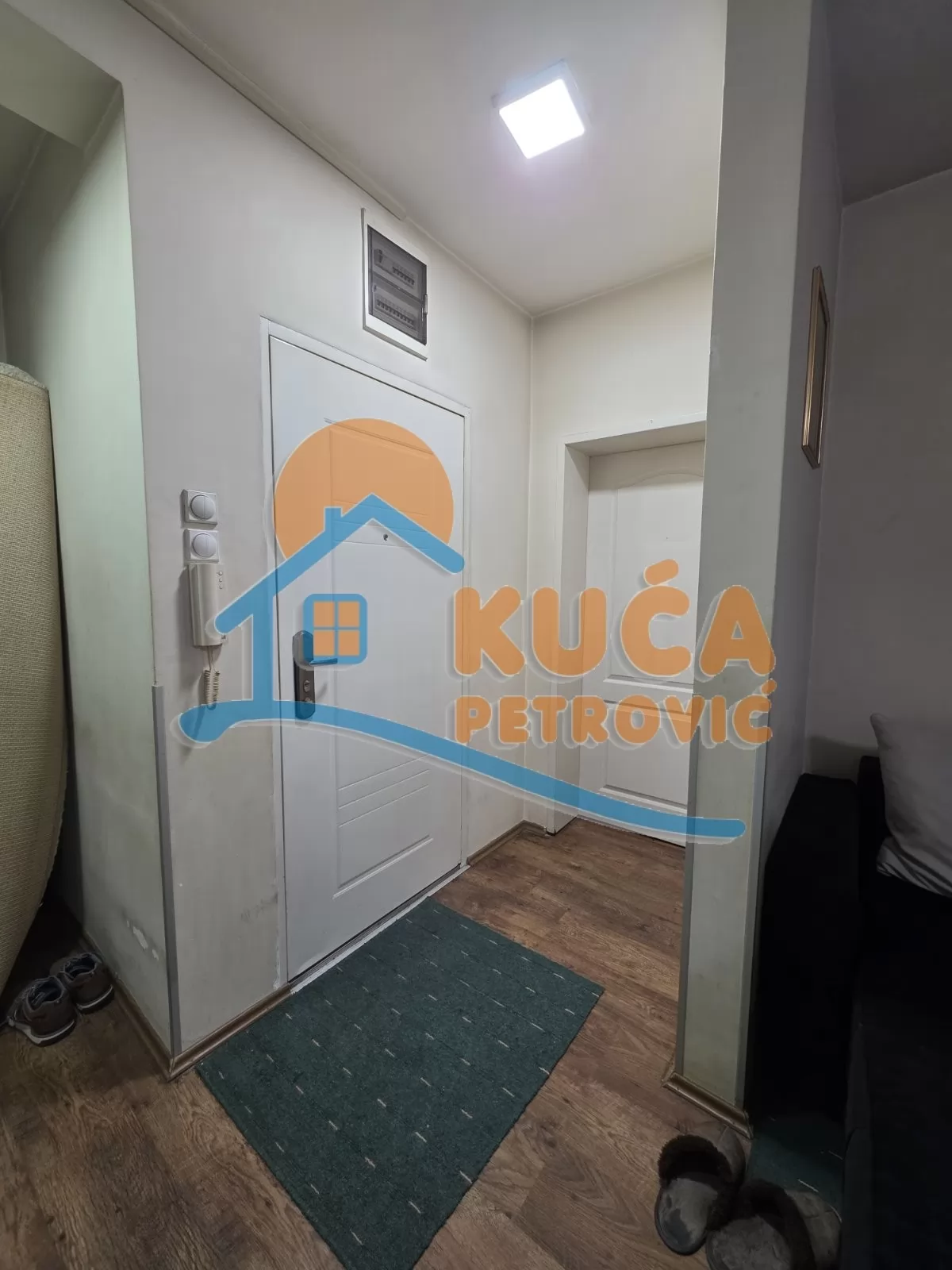 Jednosoban stan, 51 m2, Ćele kula, Vase Albanca ID: p-016147 5