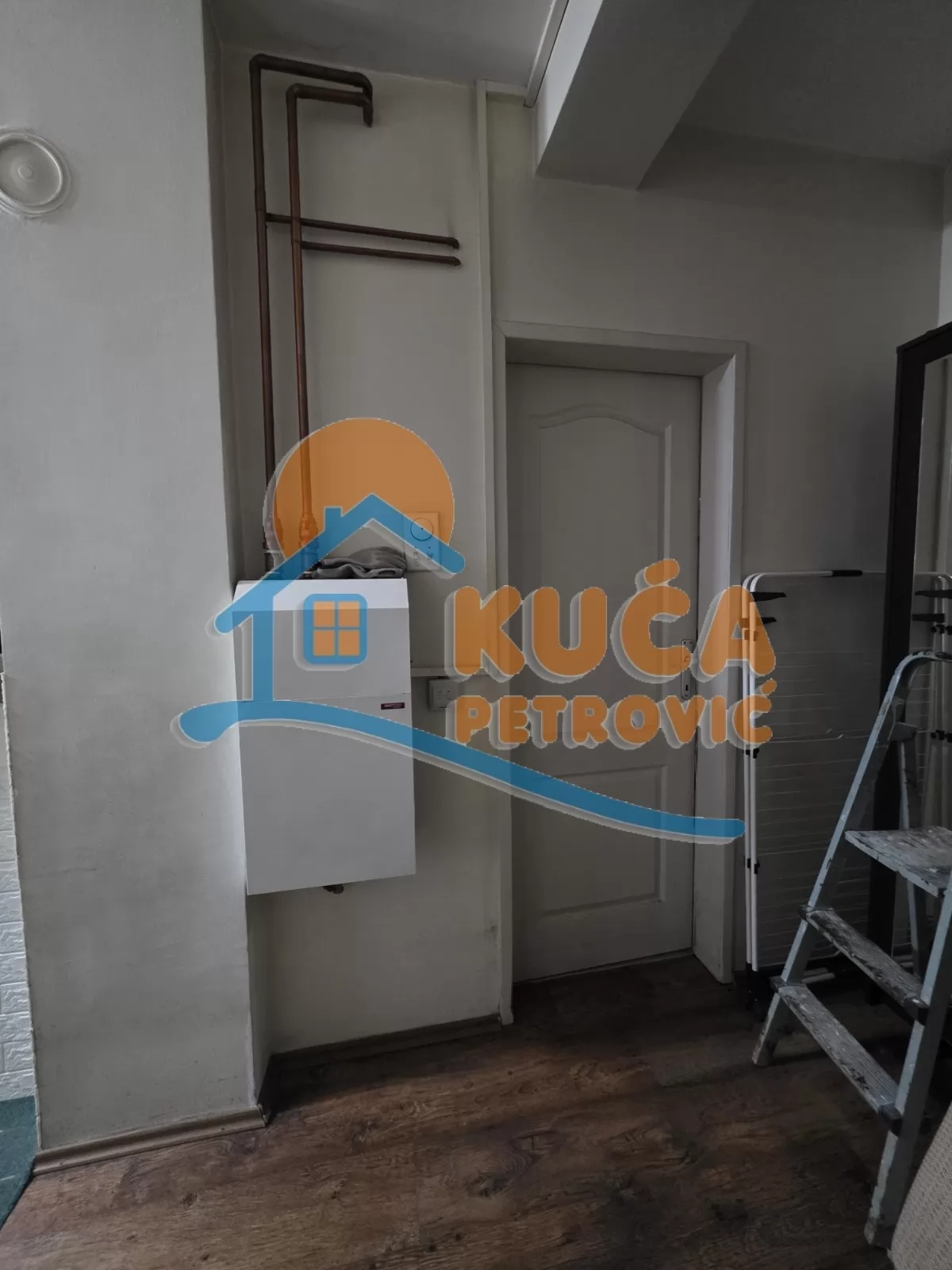 Jednosoban stan, 51 m2, Ćele kula, Vase Albanca ID: p-016147 9