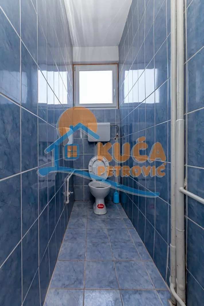 Lokal, 232 m2, Crveni Pevac, Vožda Karađorđa ID: p-016118 11