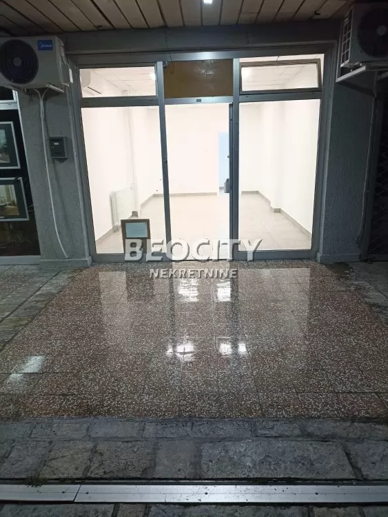 Lokal, 33 m2, Blok 12 (Yubc), Bulevar Mihajla Pupina ID: 128382 5